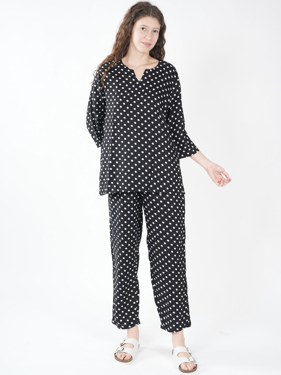 

Style Shoes Printed Top With Trouser Co-Ords, Black