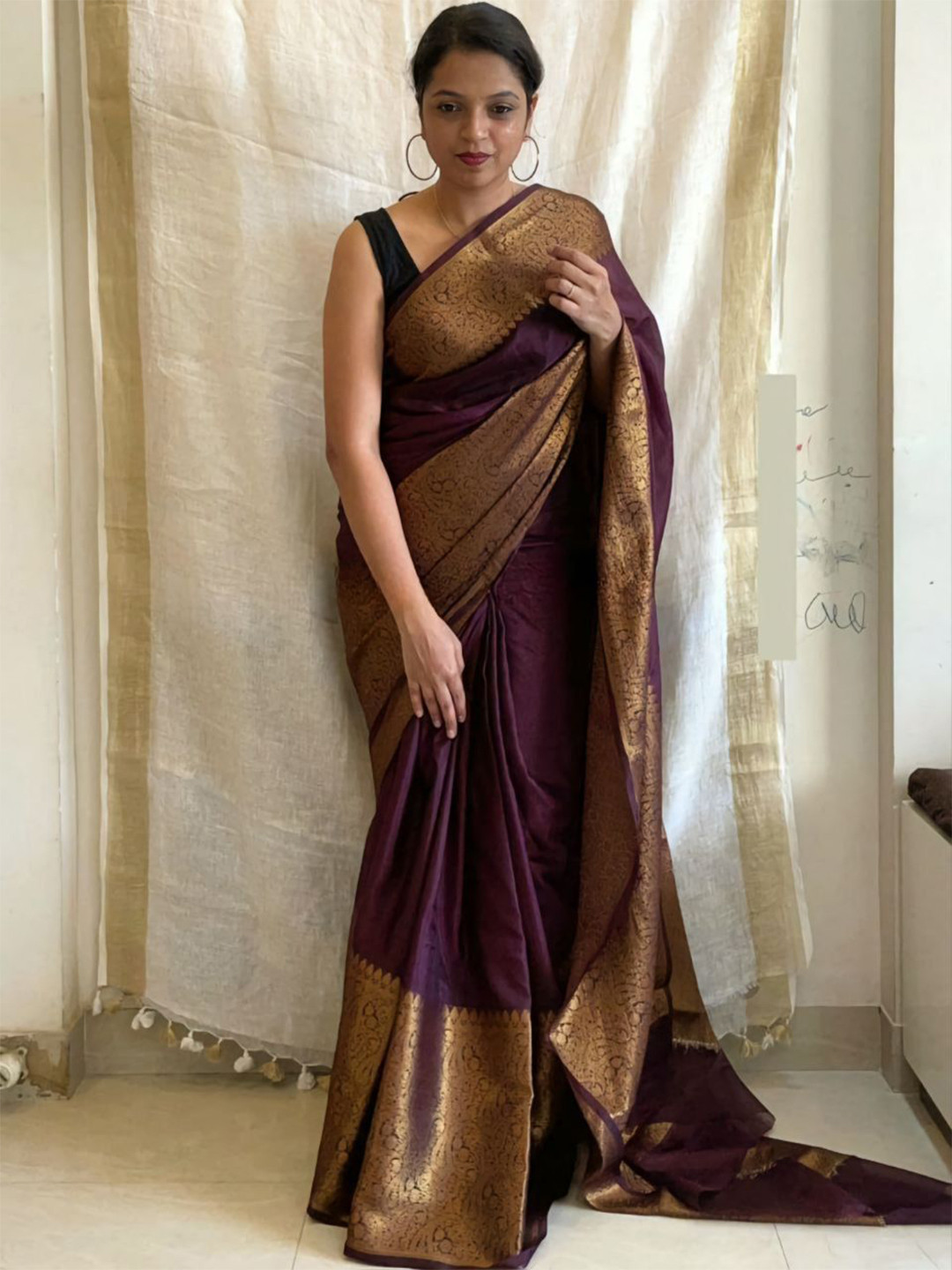 

Wuxi Woven Design Zari Pure Silk Kanjeevaram Saree, Purple