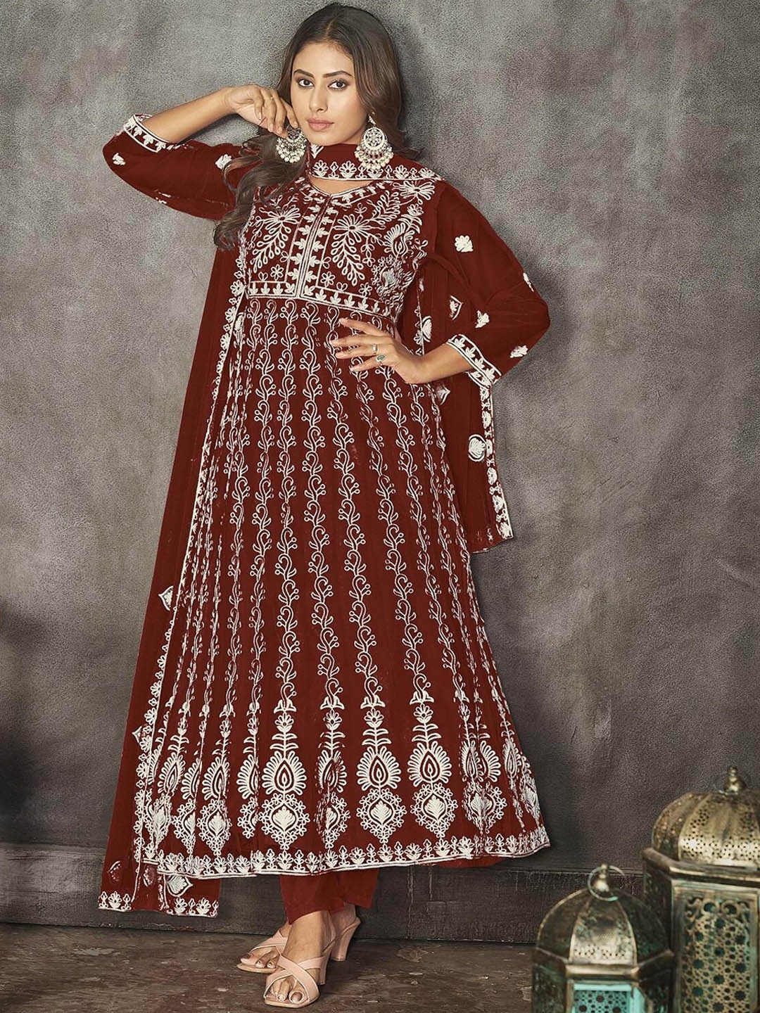 

Warthy Ent Ethnic Motifs Embroidered Semi-Stitched Dress Material, Maroon