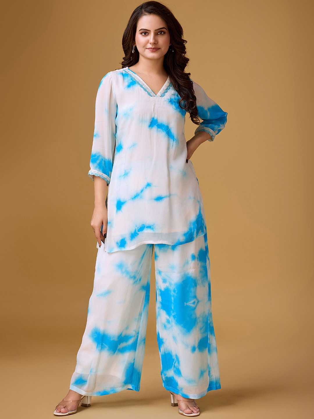 

HOUSE OF MIRA V-Neck Tie & Die Tunic With Trousers, White
