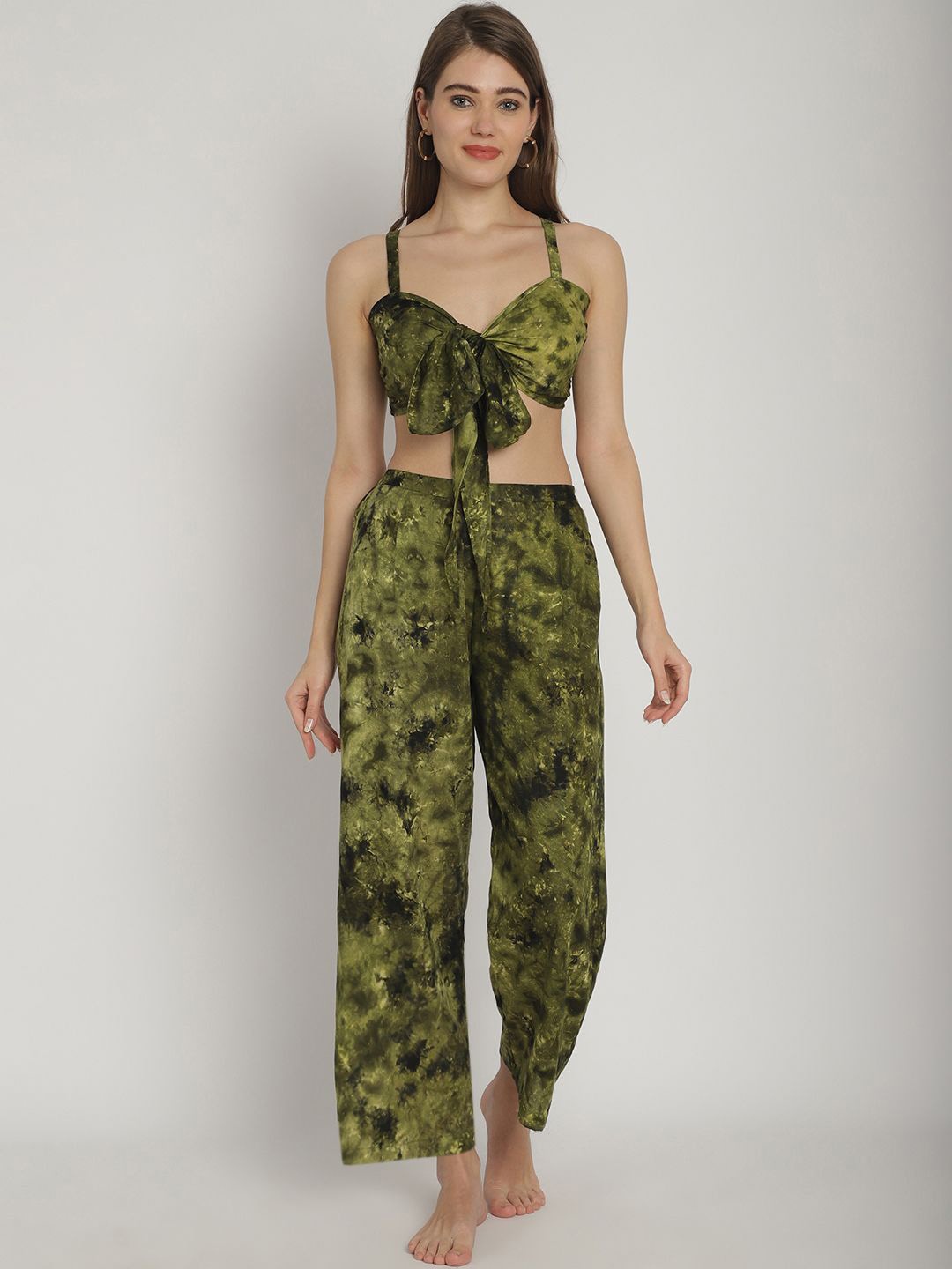 

Blissence Self Design V Neck Swimwear Cover up Set, Green