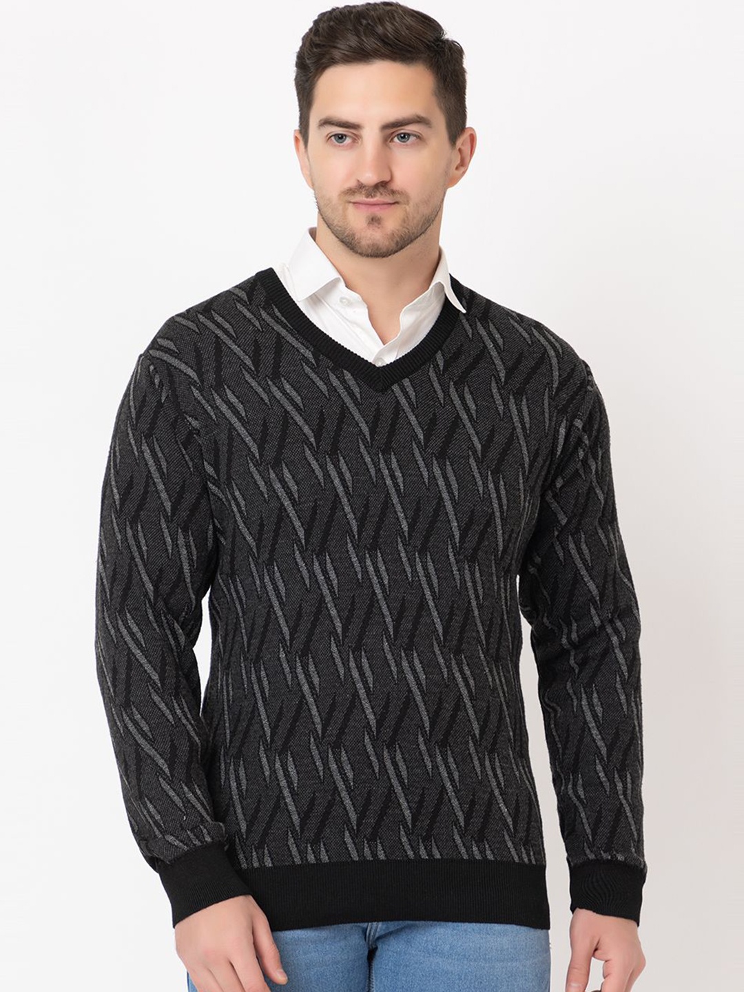 

BeriBlu Men Printed Pullover, Black