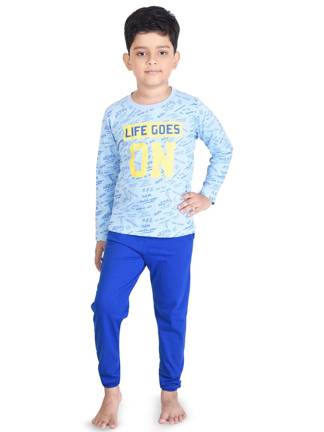 

Clothe Funn Boys Printed T-shirt with Trousers, Blue
