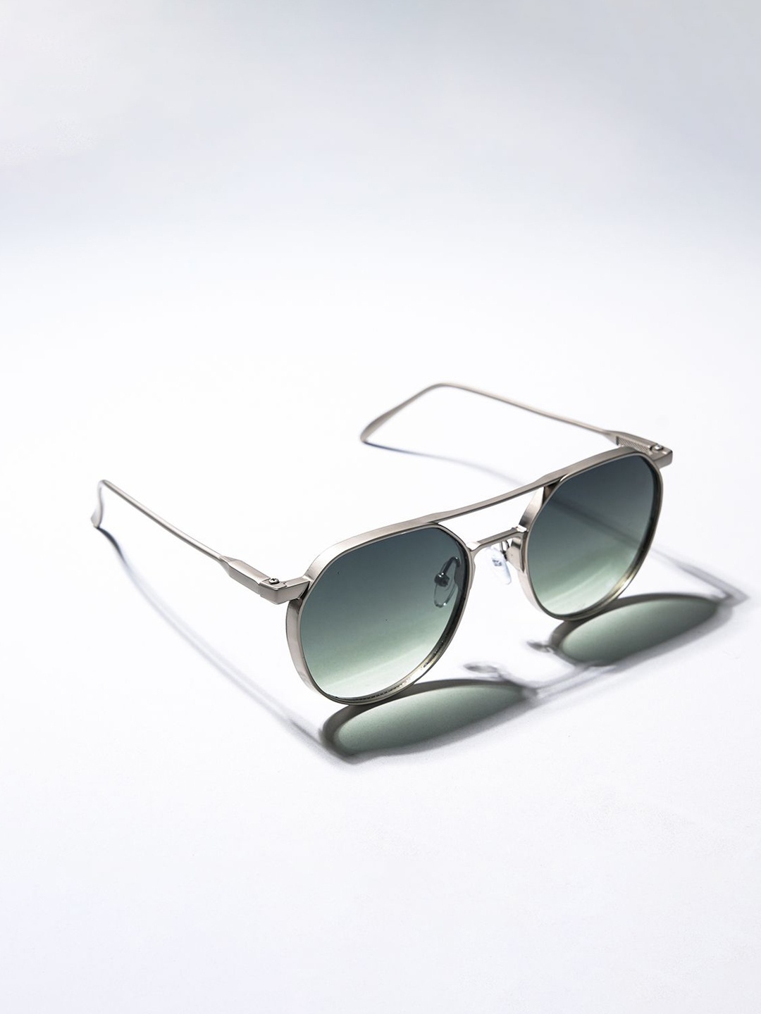 

CHOKORE Unisex Aviator Sunglasses with Polarised and UV Protected Lens, Green