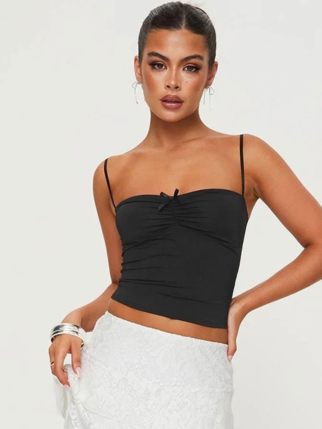 

LULU & SKY Crop Top, Black