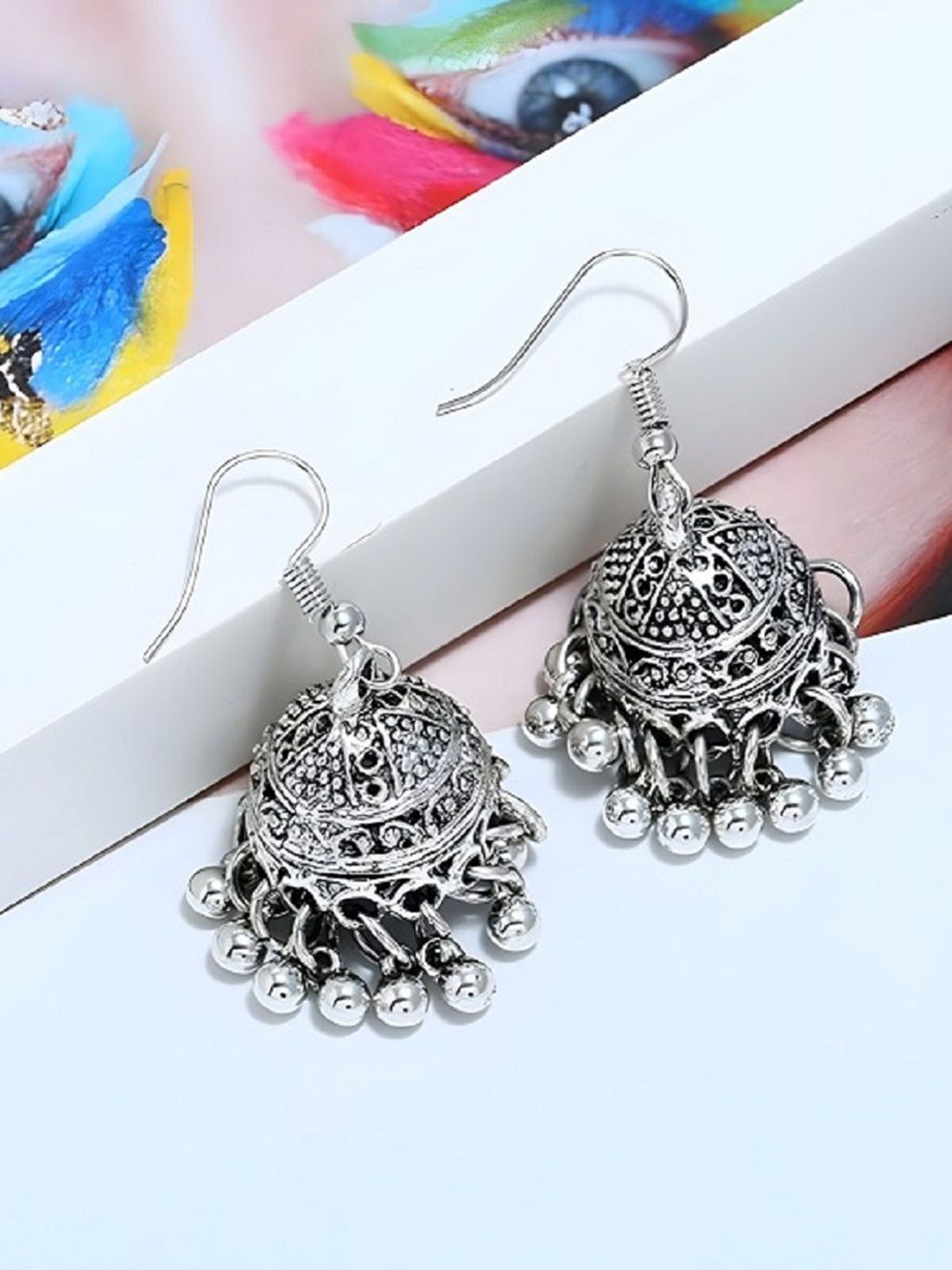 

JMBW INTERNATIONAL Contemporary Studs Earrings, Silver
