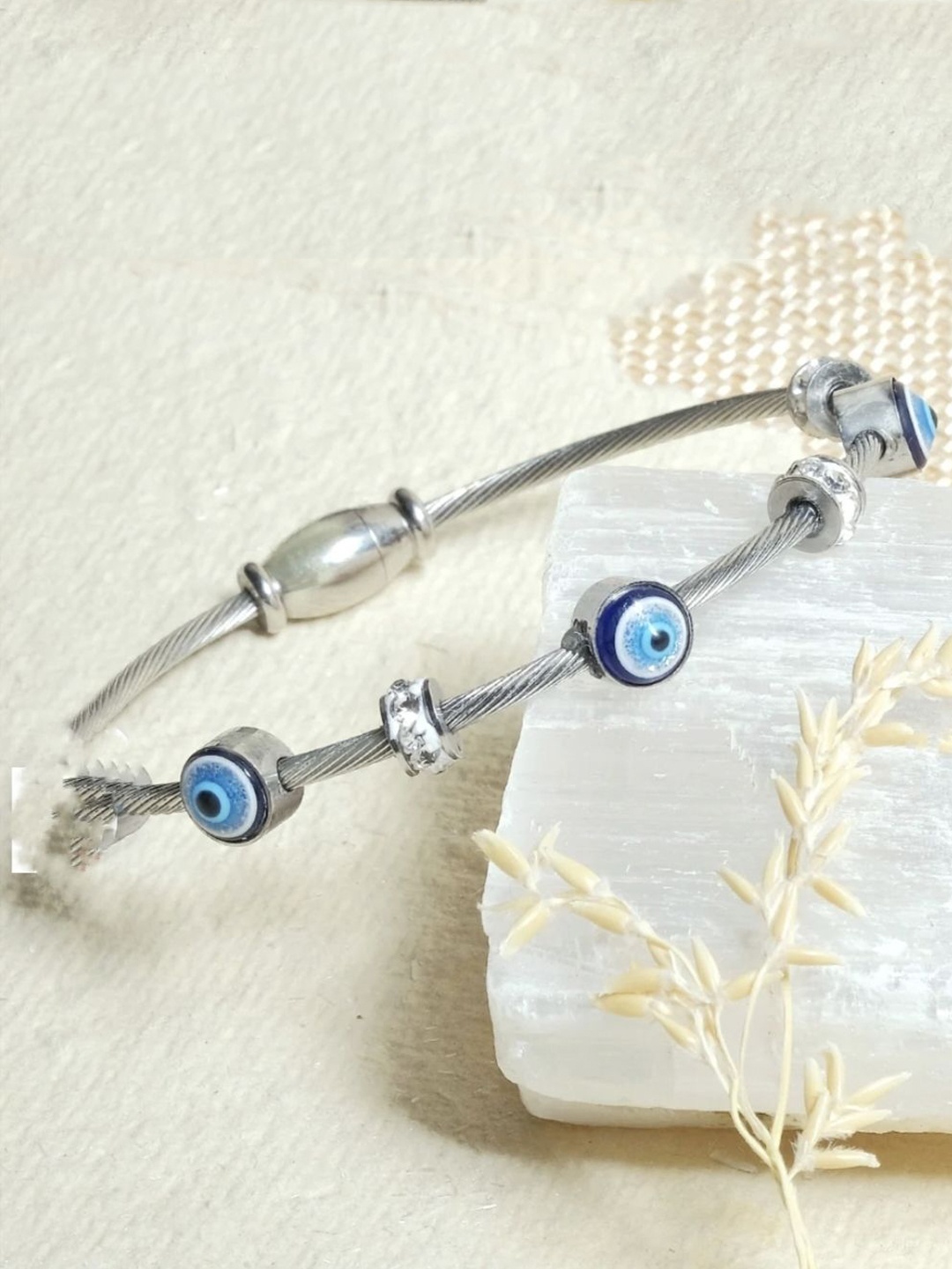 

V FASHION JEWELLERY Silver Plated Evil Eye Beaded Bracelet