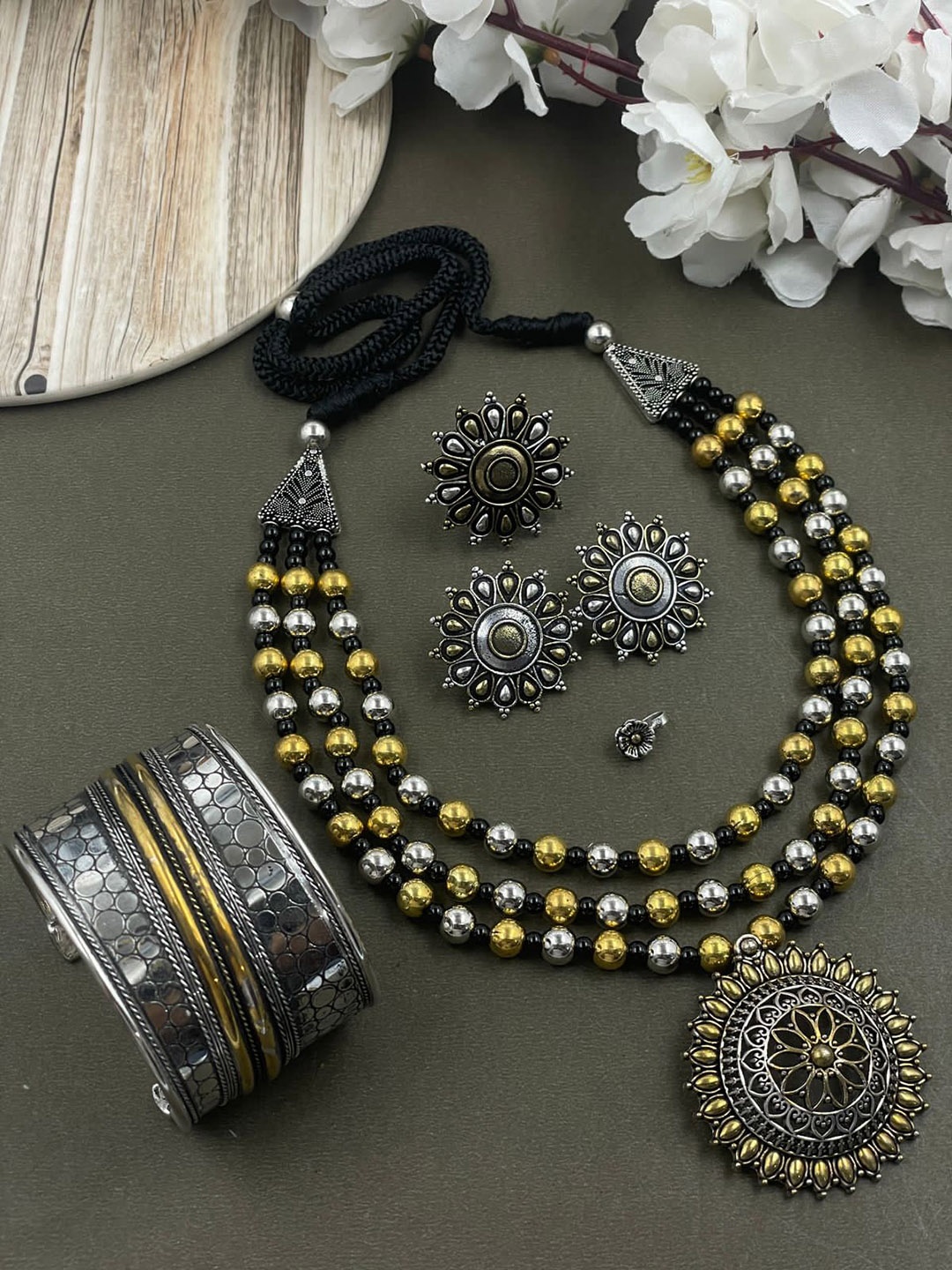 

NAMAN ARTS Rohini 3 Line Silver-Plated Oxidised Necklace Jewellery Set