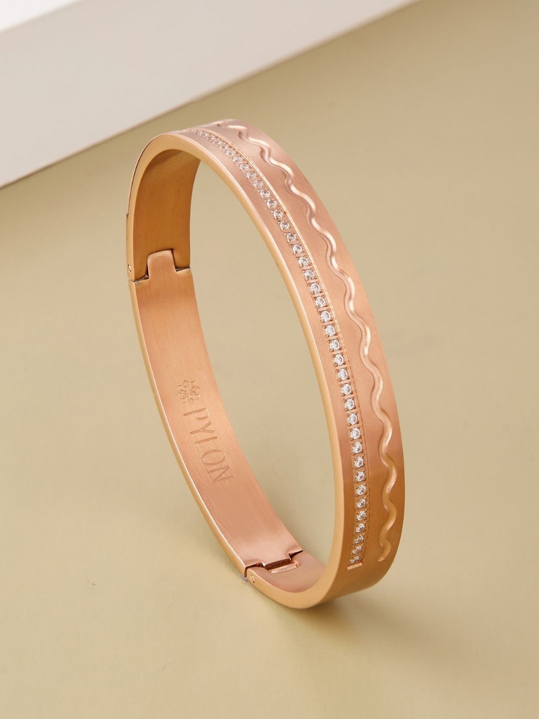 

PYLON Men American Diamond Kada Bracelet, Rose gold