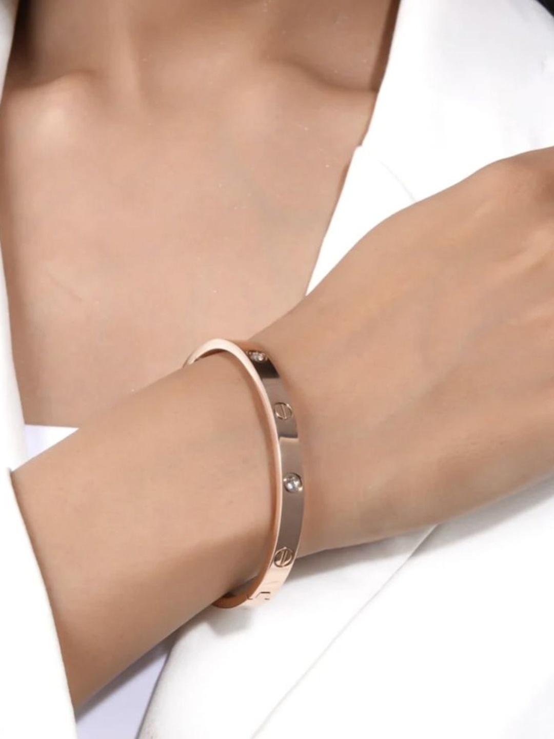 

V FASHION JEWELLERY Women Rose Gold-Plated Kada Bracelet