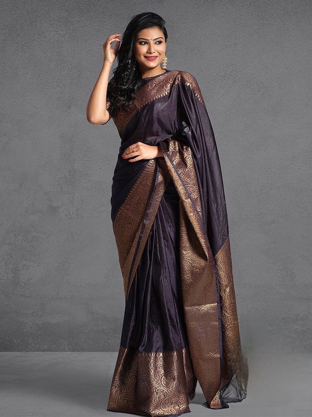 

Wuxi Zari Pure Silk Banarasi Saree, Black