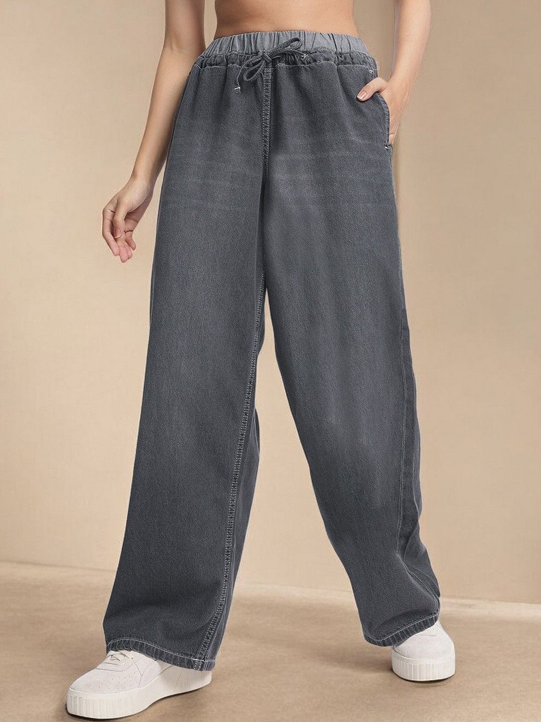 

The Roadster Lifestyle Co Baggy Appeal Low-Rise Wide Leg Jeans, Grey