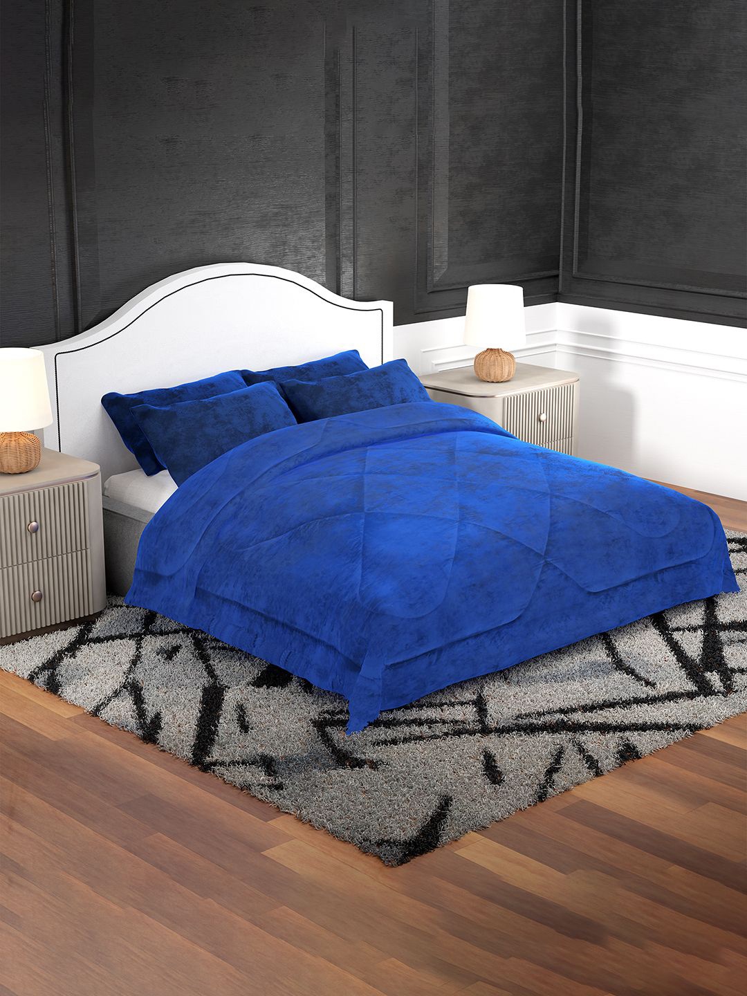 

Kuber Industries Blue Geometric Mild Winter 500 GSM Double Bed Comforter