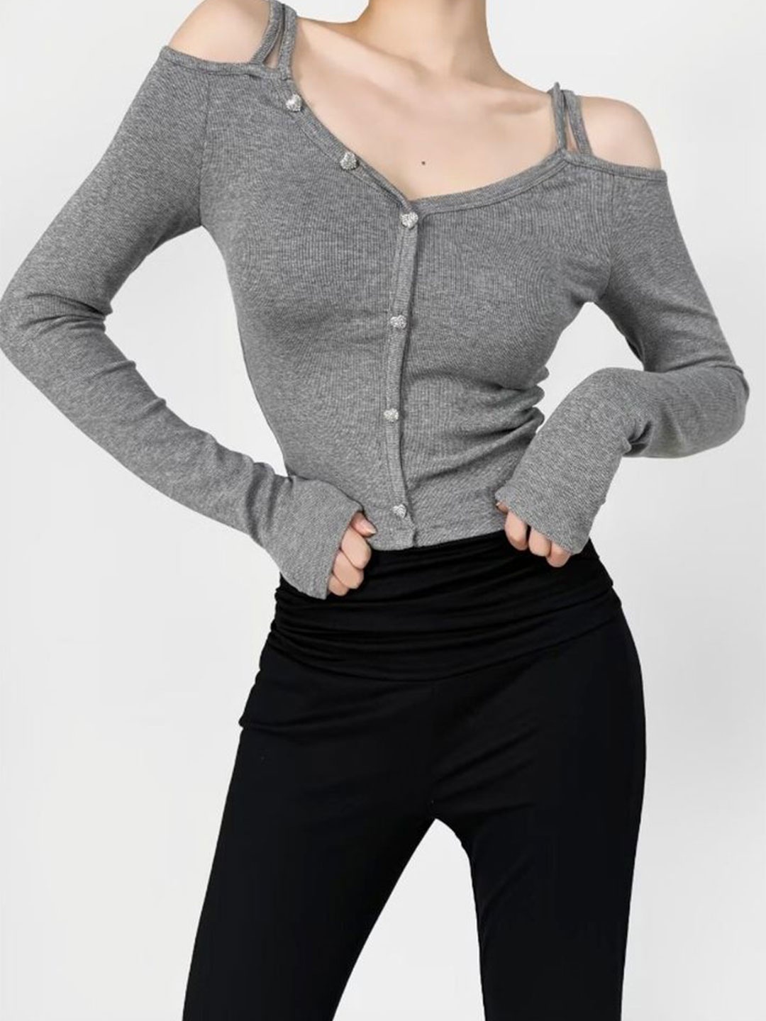 

LULU & SKY Top, Grey