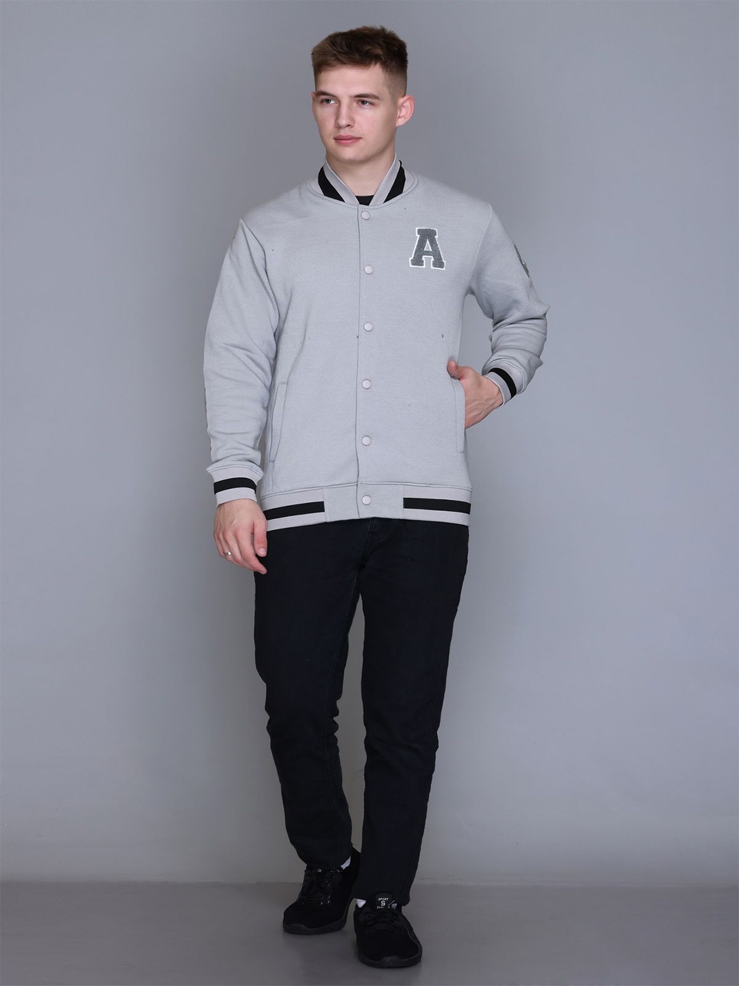 

Antiloop Men Sweatshirt, Grey