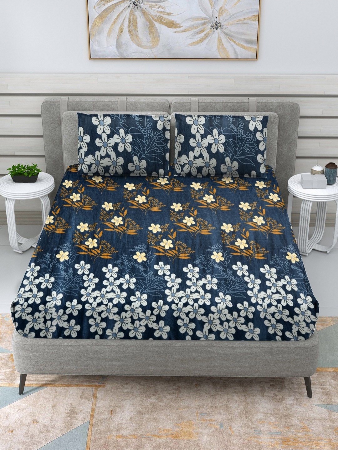 

RRC Blue & Gold-Toned Floral Woollen 300 TC Queen Bedsheet Set 2.28 m X 2.54 m