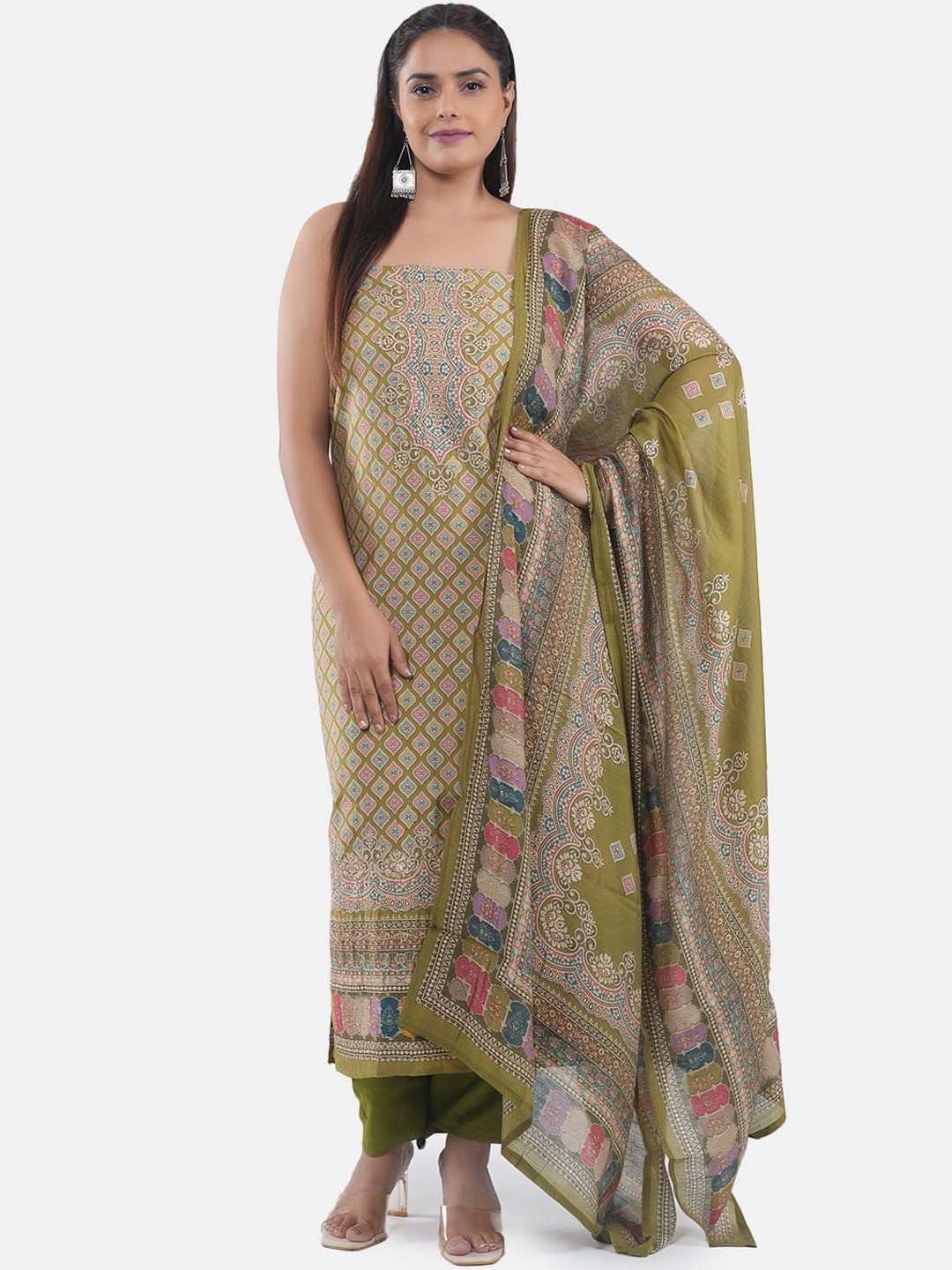 

MOZAFIA Ethnic Motifs Printed Gotta Patti Pure Silk Unstitched Dress Material, Green