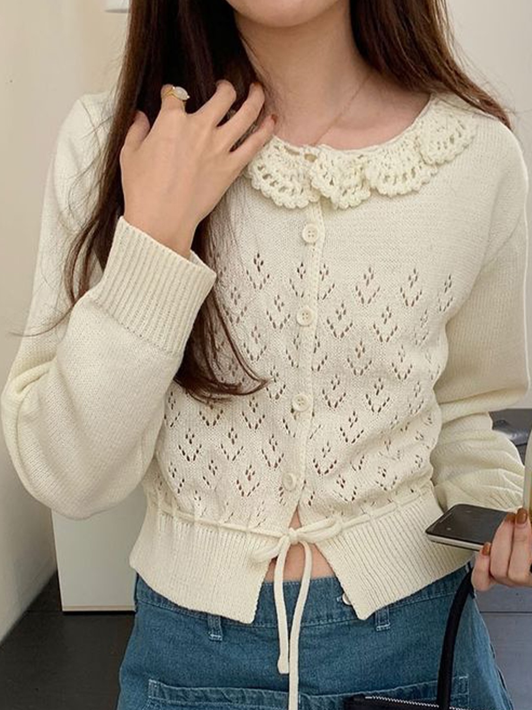 

LULU & SKY Bell Sleeve Top, Beige