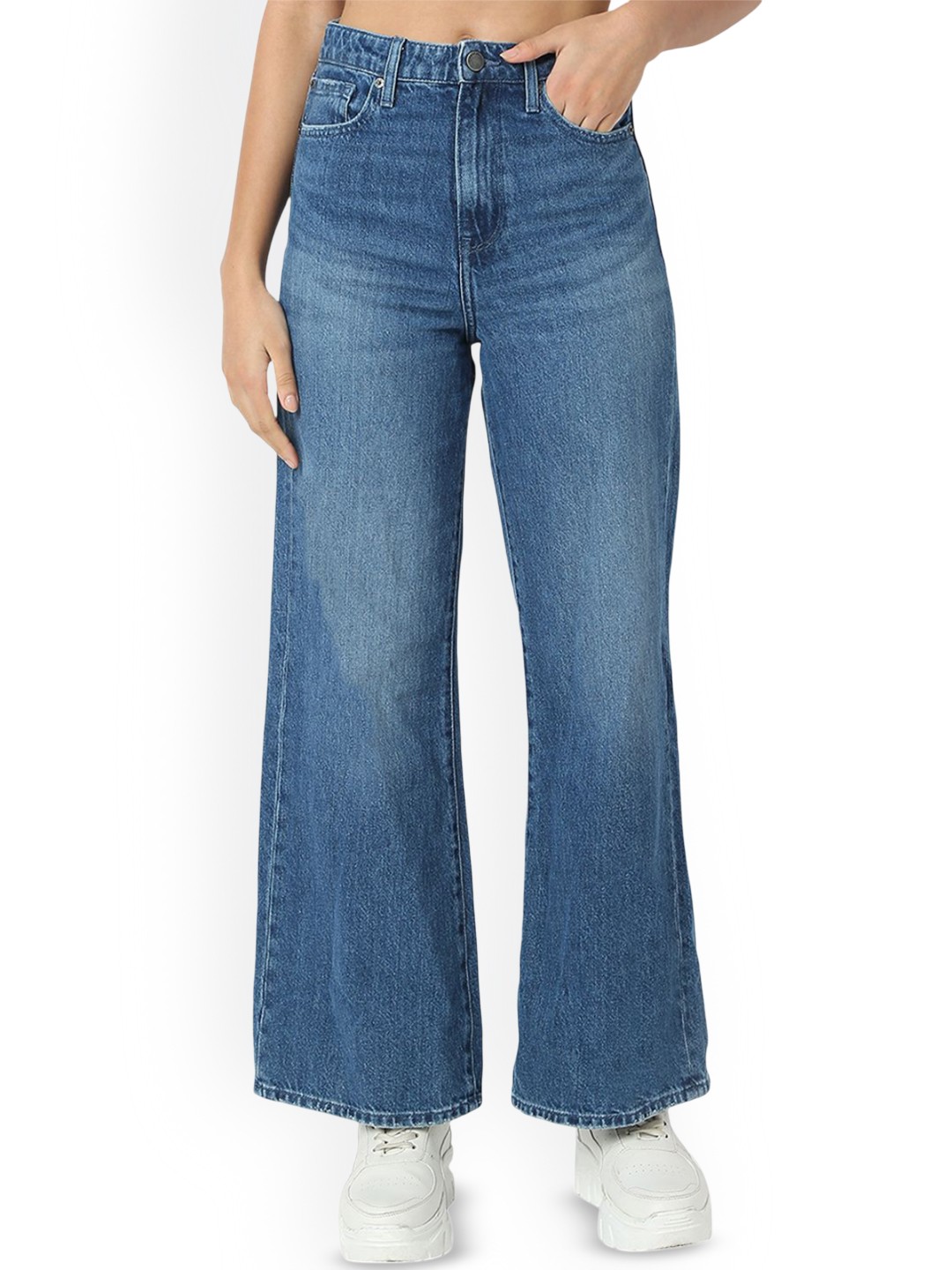 

SPYKAR Women Flared High-Rise Light Fade Jeans, Blue