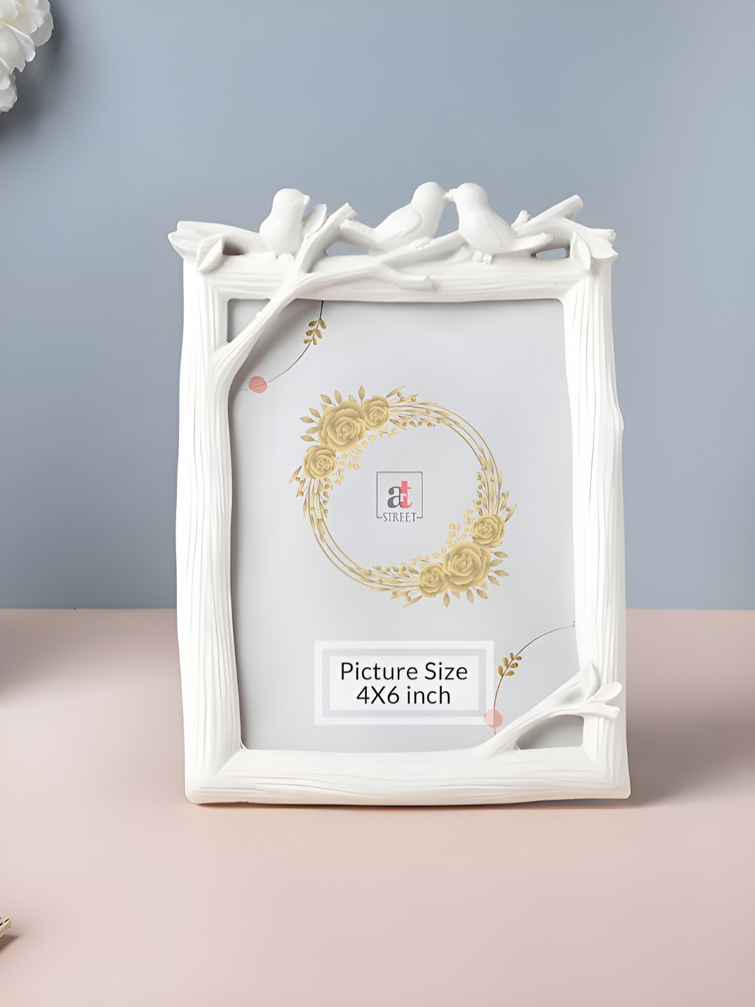 

Art Street White Table Photo Frames