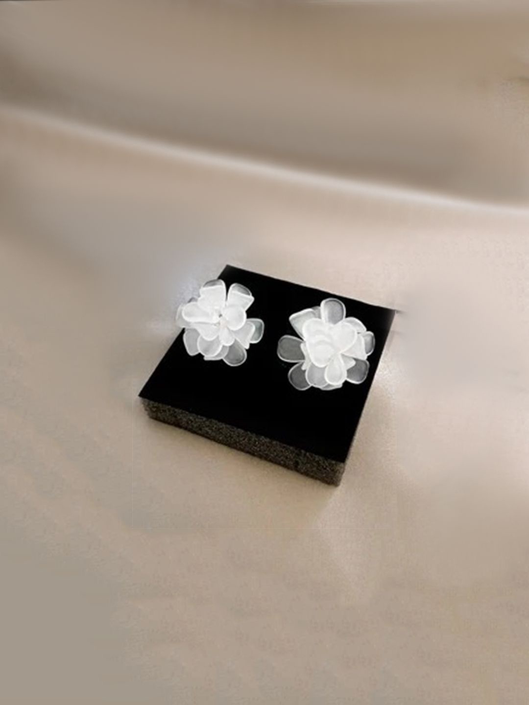 

styledose Classic Studs Earrings, White