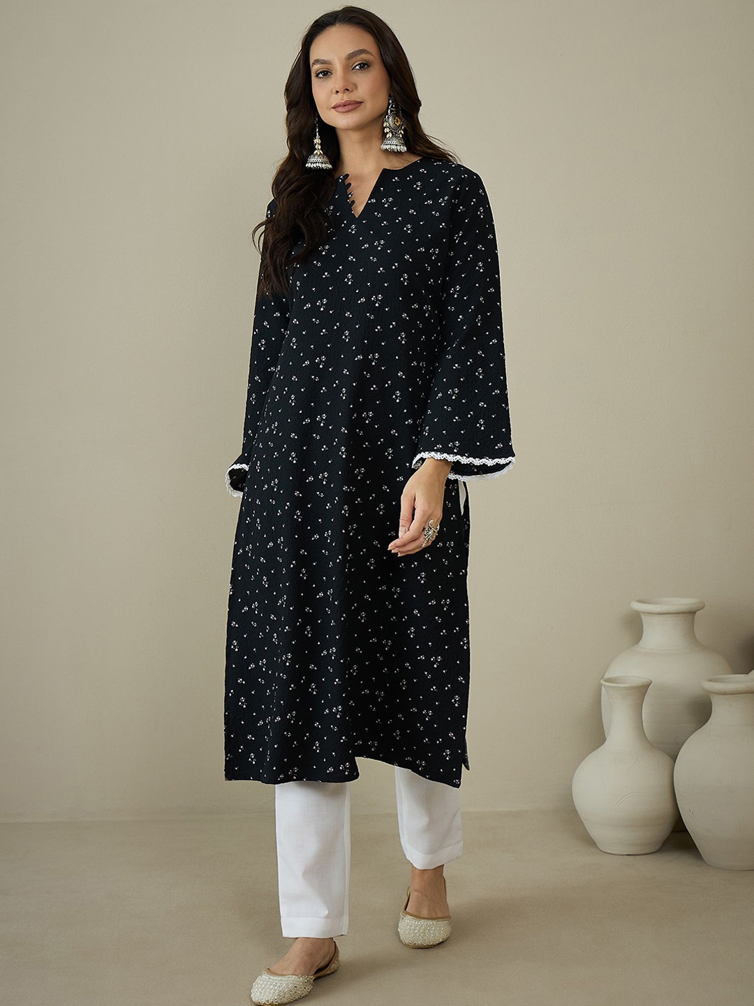 

MASSTANI BY INDDUS Floral Printed Bell Sleeves Crepe A-Line Kurta, Black