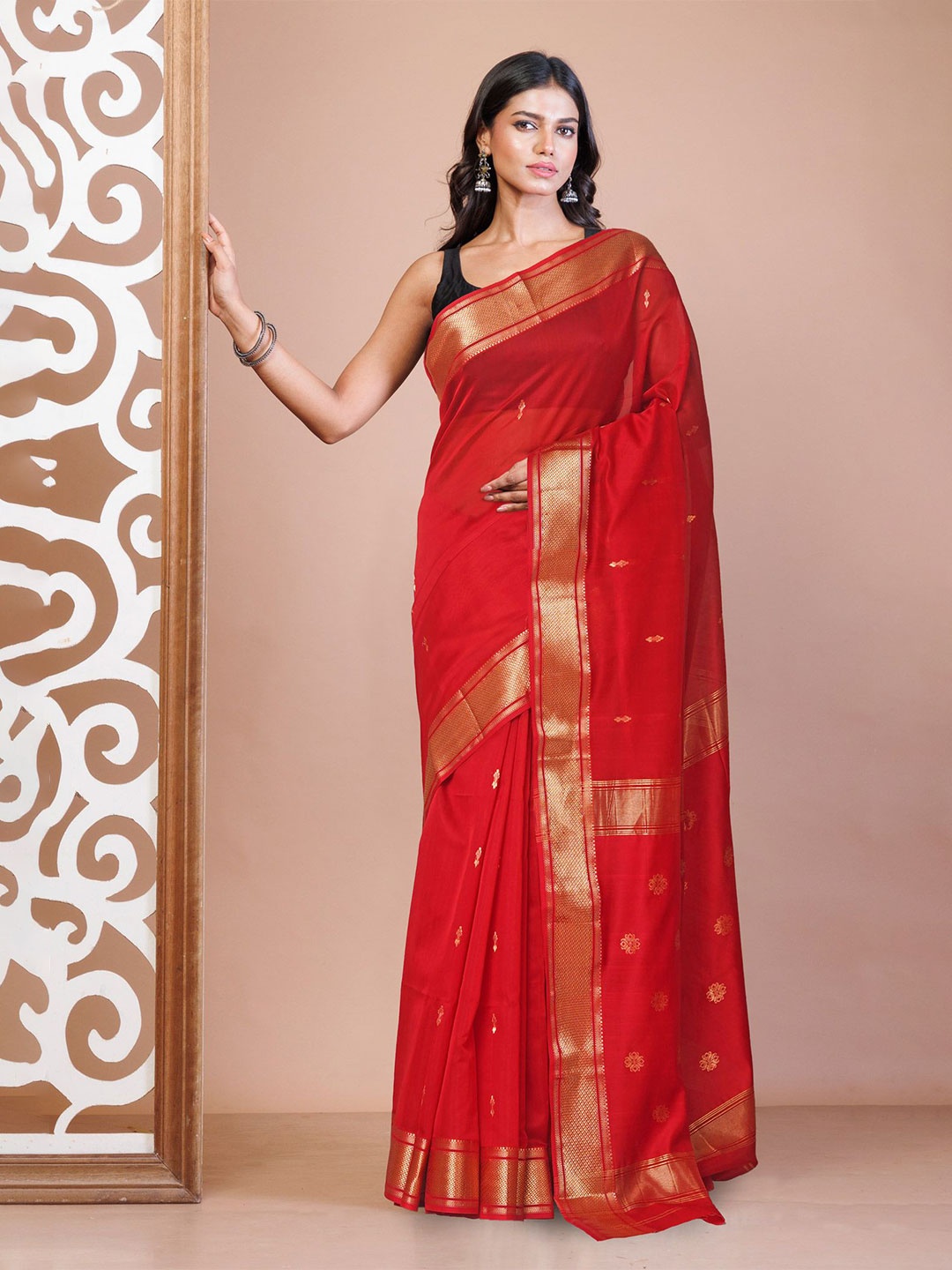 

Unnati Silks Woven Design Maheshwari Saree, Red