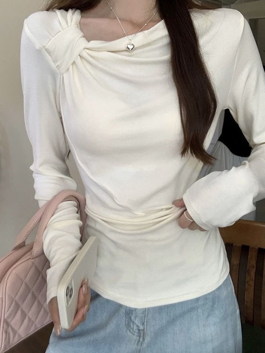 

KPOP Women Round Neck Top, Cream