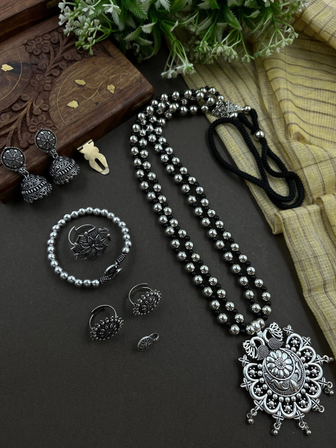 

NAMAN ARTS Kusha 2 Line Silver Plated Oxidised Jewellery Set