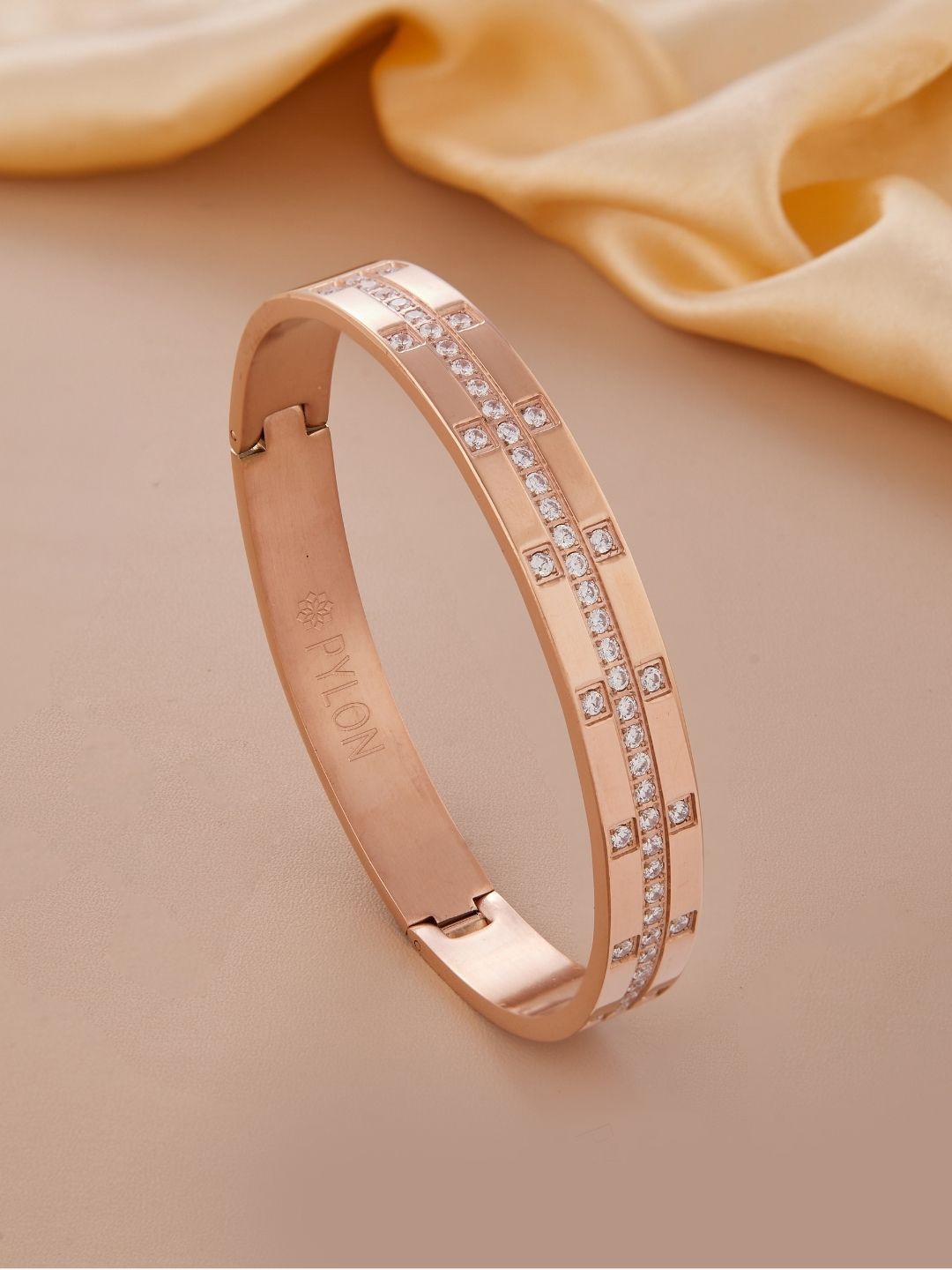 

PYLON Men American Diamond Kada Bracelet, Rose gold