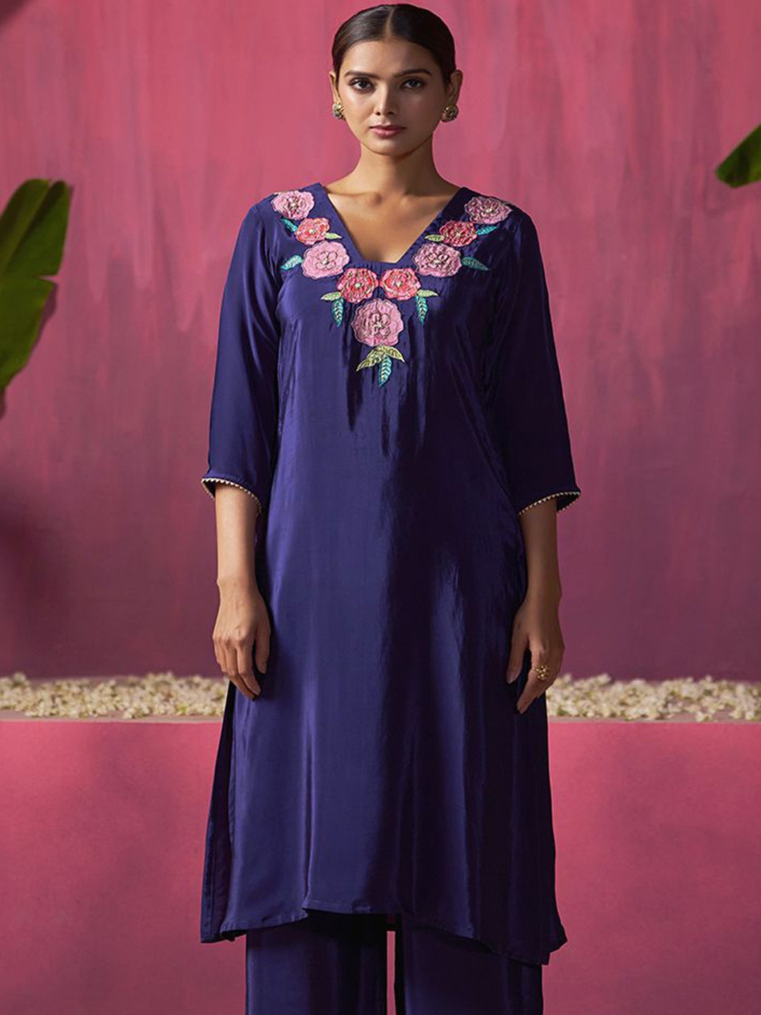 

SUKRUTI DESIGN Women Ethnic Motifs Embroidered Regular Zardozi Silk Crepe Kurta with Trousers & With Dupatta, Navy blue