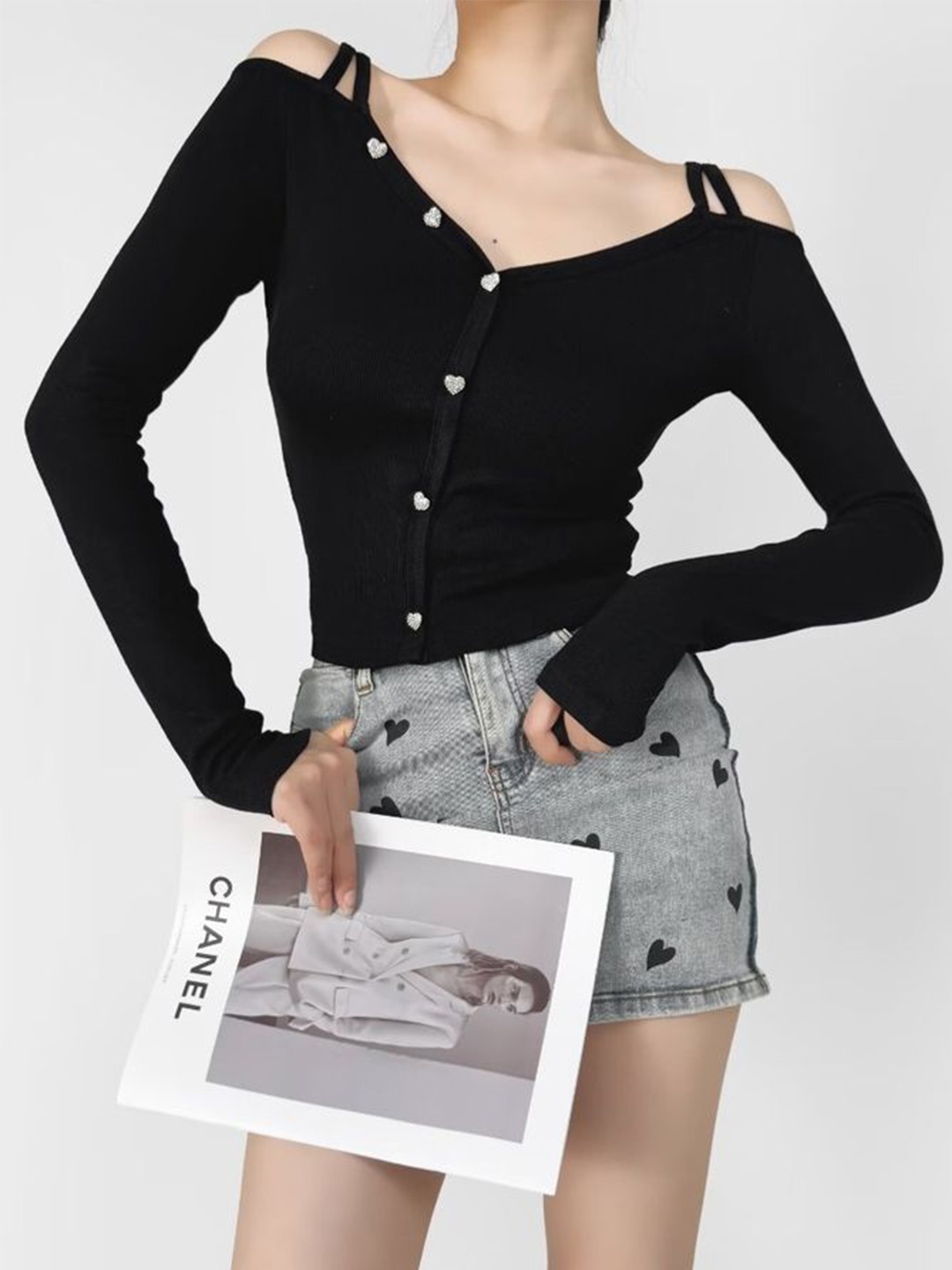 

LULU & SKY Crop Top, Black