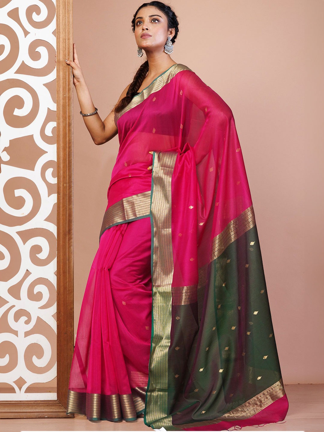 

Unnati Silks Woven Design Maheshwari Saree, Pink