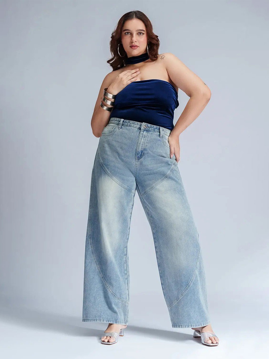

FREAKINS Women Straight Fit High-Rise Light Fade Jeans, Blue