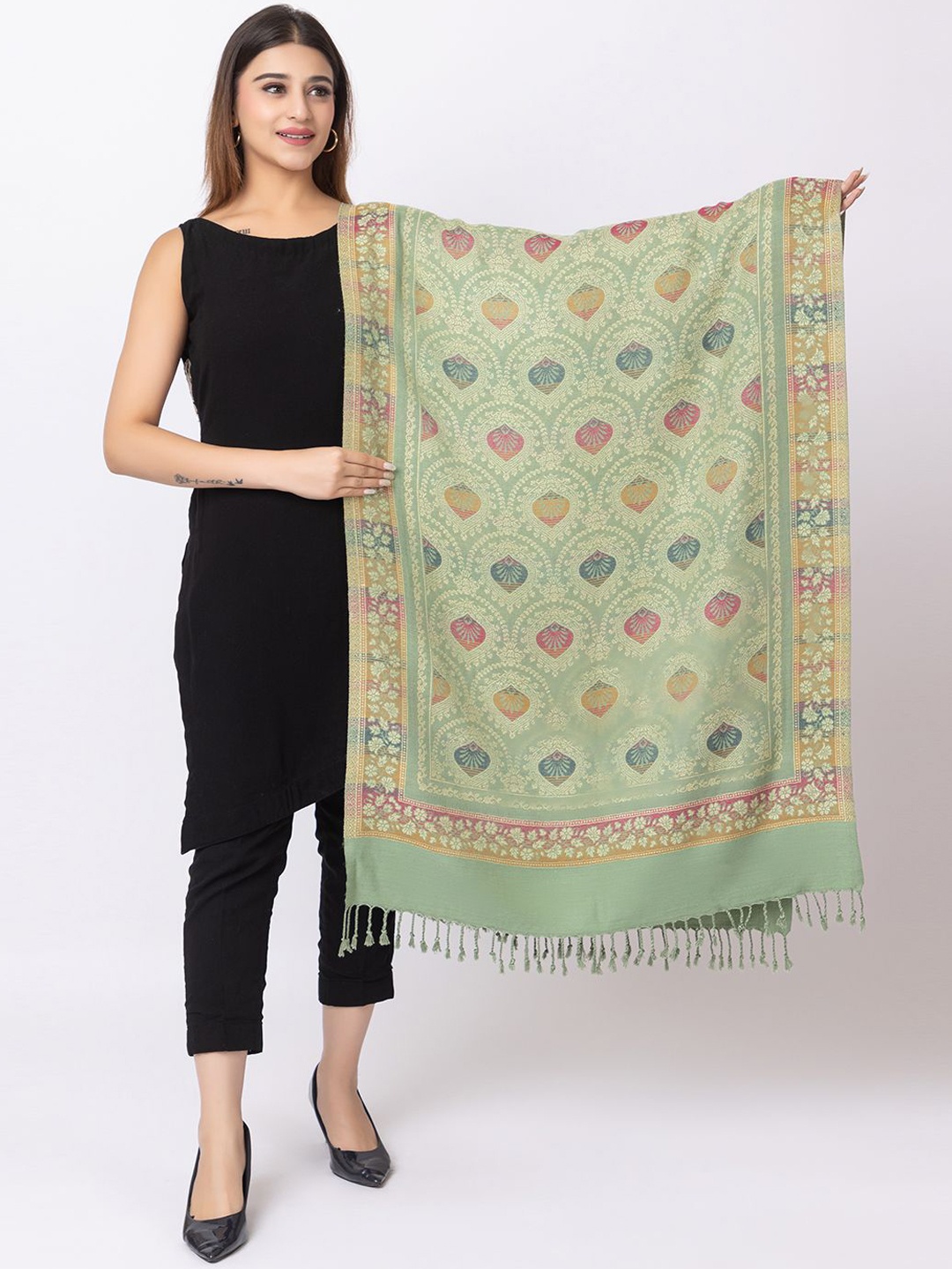 

PASHGIRI Women Floral Embroidered Shawl, Green
