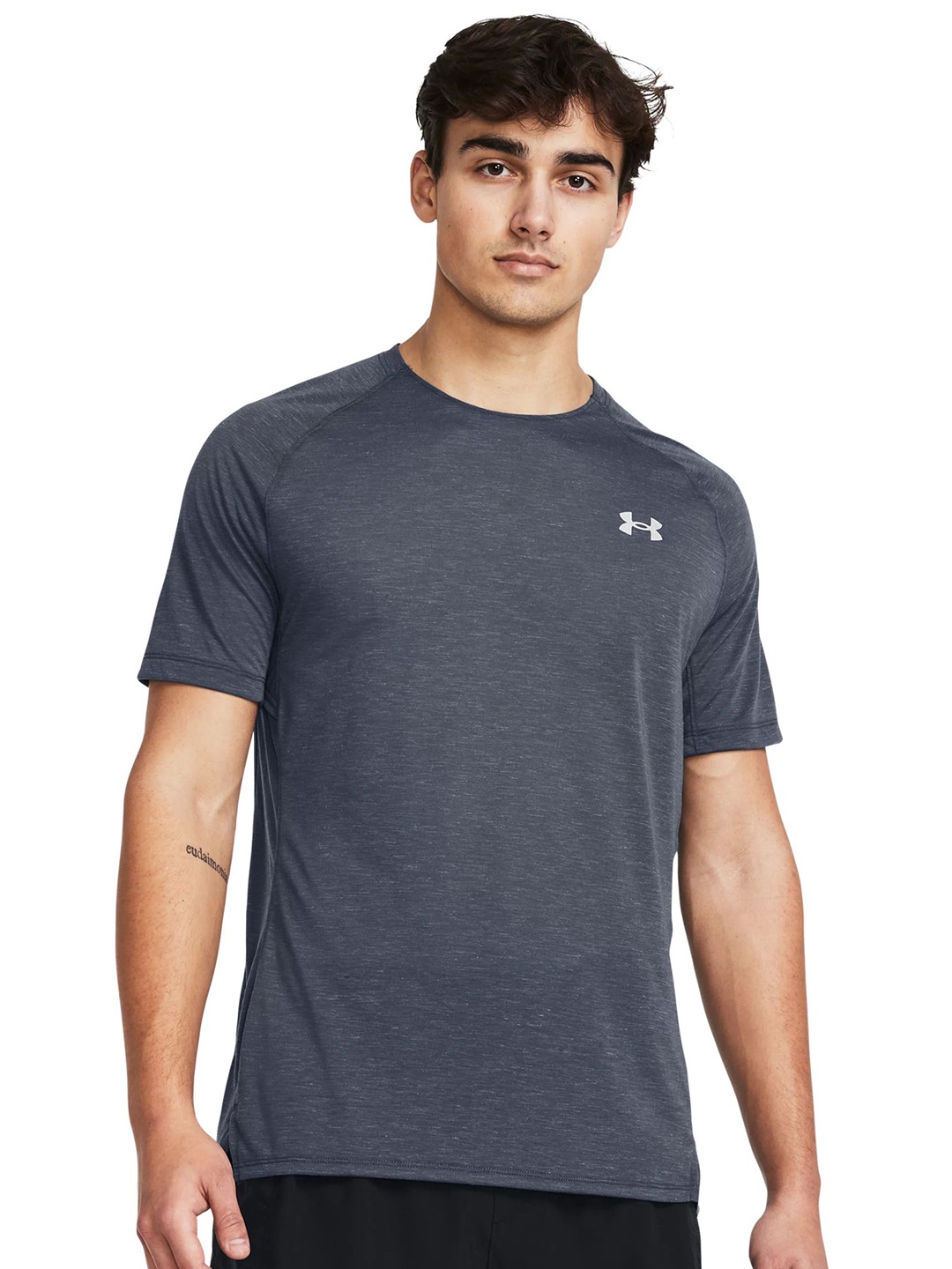 

UNDER ARMOUR Launch Trail Short Sleeve Slim Fit T-Shirt, Grey