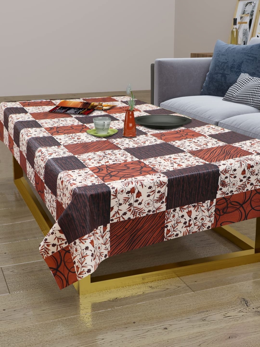 

LooMantha Brown & Black Floral Printed Waterproof 2-Seater Table Cover