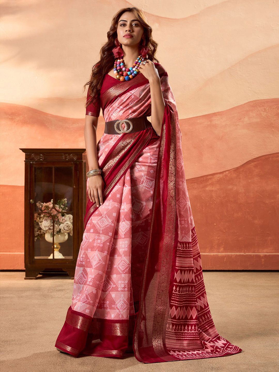 

Panzora Ethnic Motifs Zari Saree, Peach