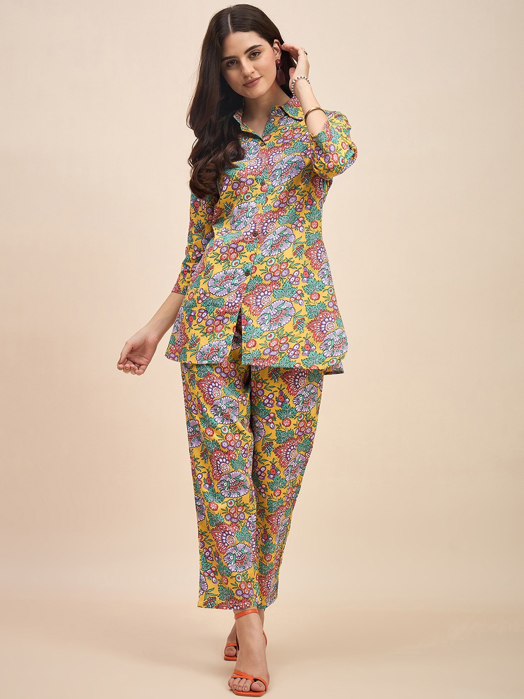 

TRUVON FASHIONS Printed Shirt With Trousers Co-Ords, Yellow