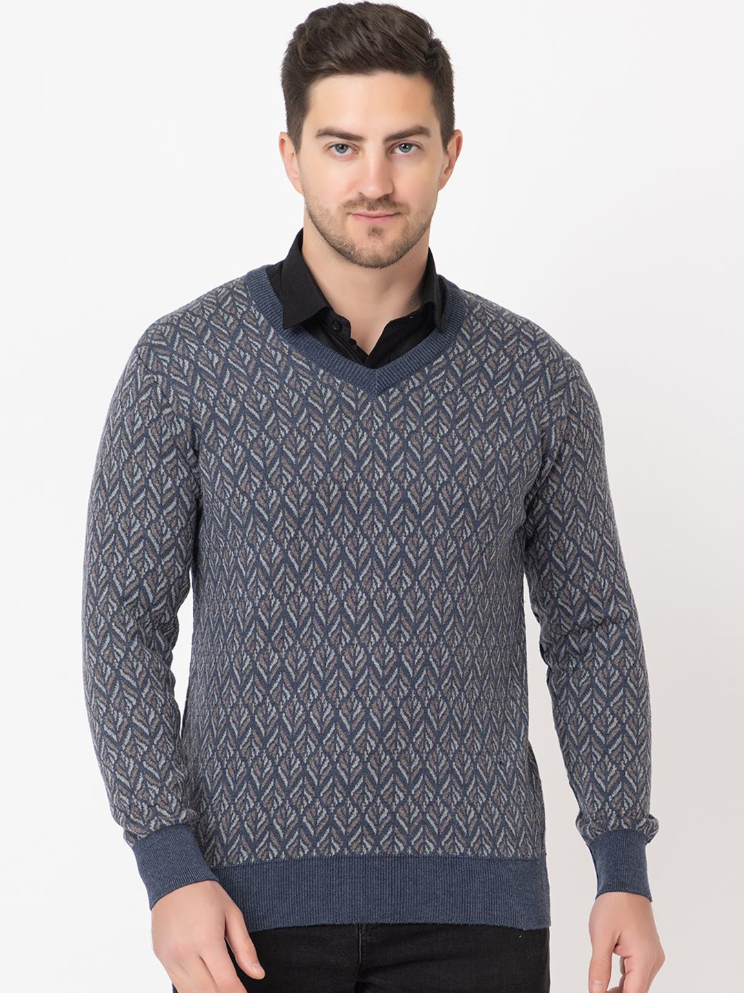 

BeriBlu Men Floral Printed Pullover, Blue