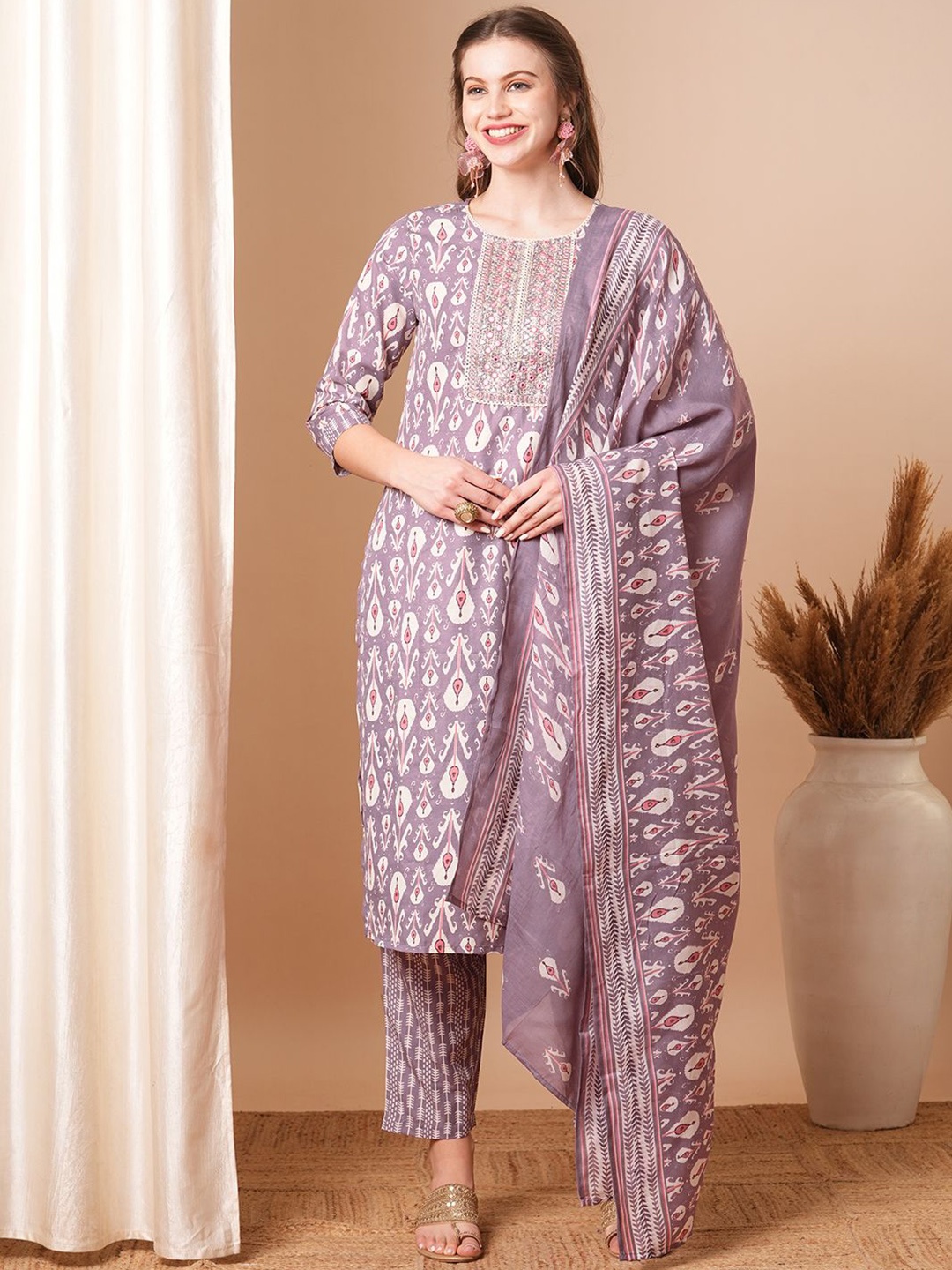 

FASHOR Lavender Ethnic Motifs Embroidered Regular Mirror Work Kurta & Trouser With Dupatta