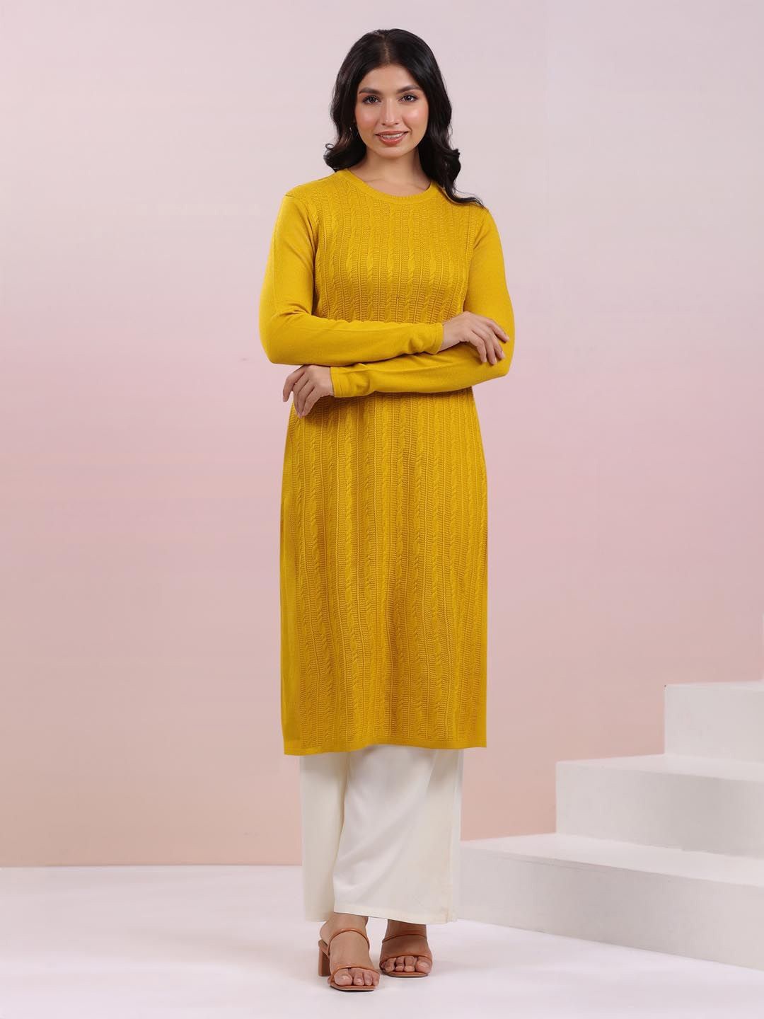 

Janasya Women Mustard Woolen Self Design Straight Winter Kurta