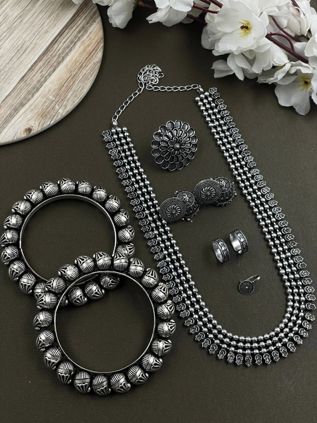 

NAMAN ARTS Kolapuri Silver Plated Oxidised Jewellery Set