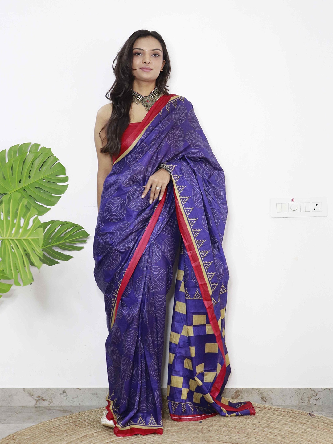 

HERE&NOW Bandhani Pure Cotton Bagru Saree, Navy blue