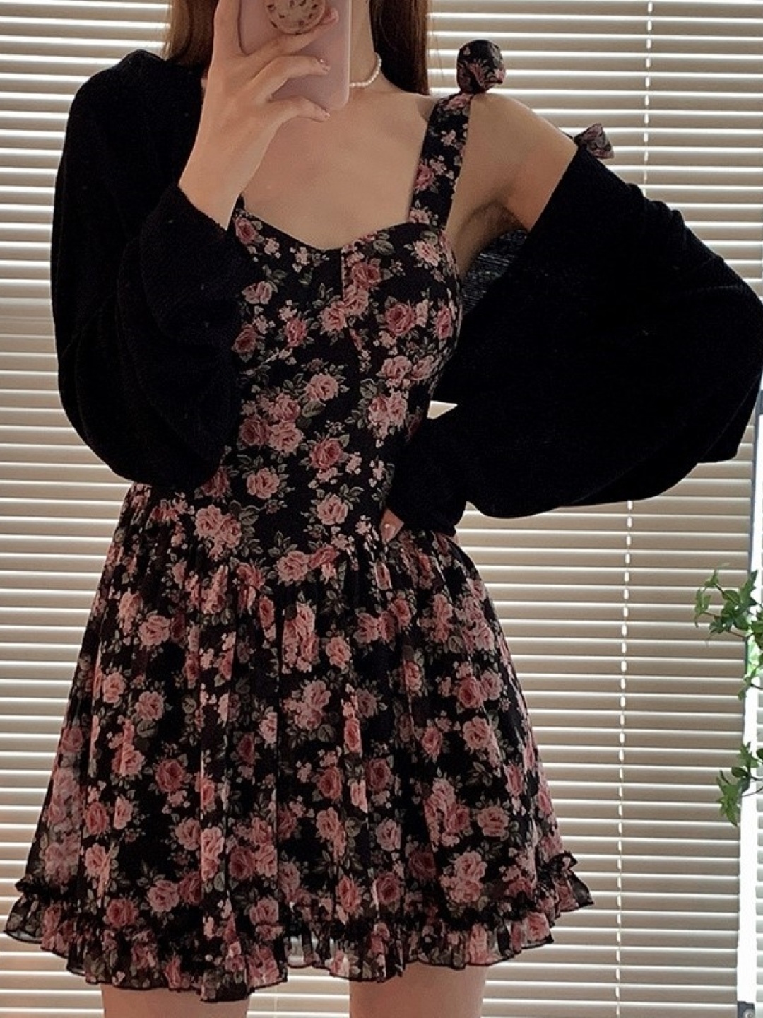 

HERE&NOW Women Shoulder Straps Top, Black