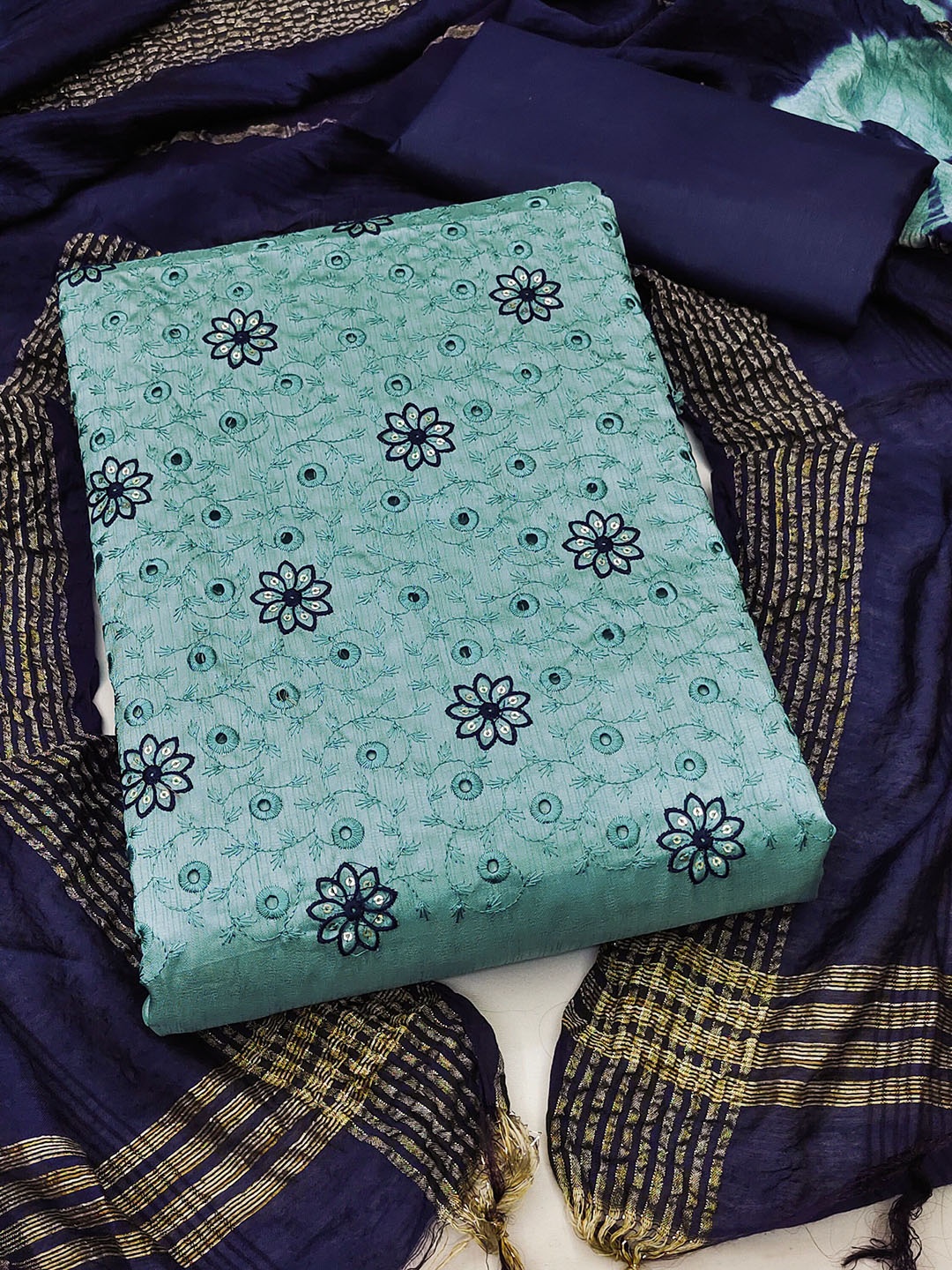 

Maroosh Floral Embroidered Unstitched Dress Material, Turquoise blue