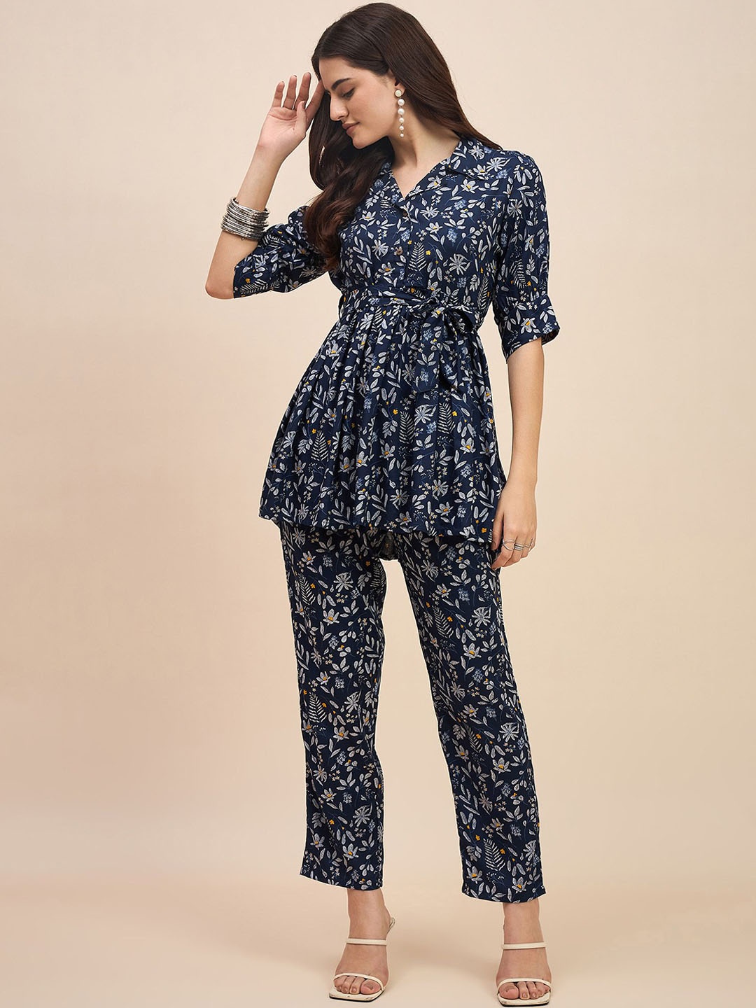 

TRUVON FASHIONS Printed V Neck Tunic & Trousers Co-Ords, Navy blue