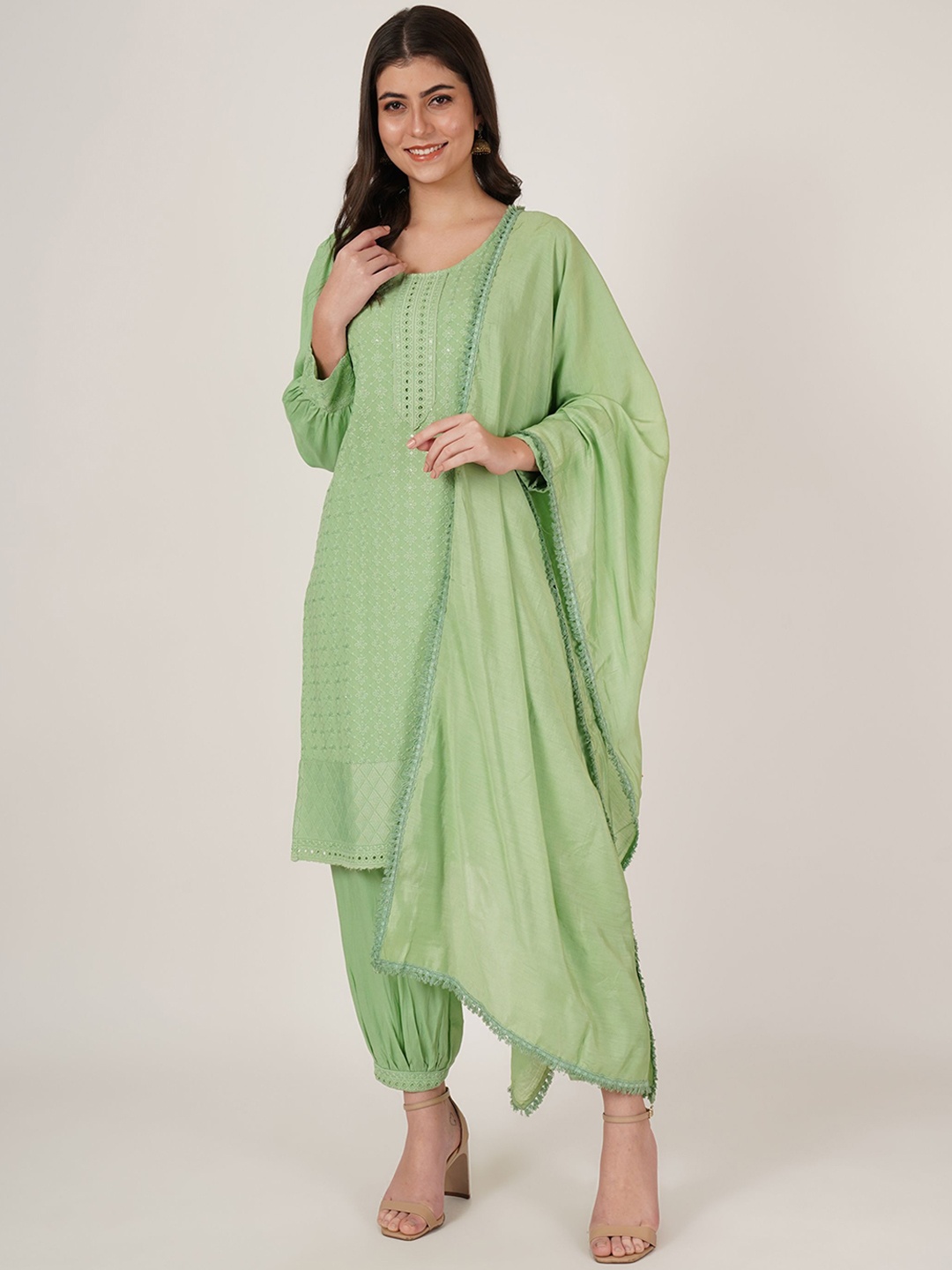 

Shopping Queen Floral Embroidered Puffed Sleeves Straight Kurta With Dhoti Pants & Dupatta, Green