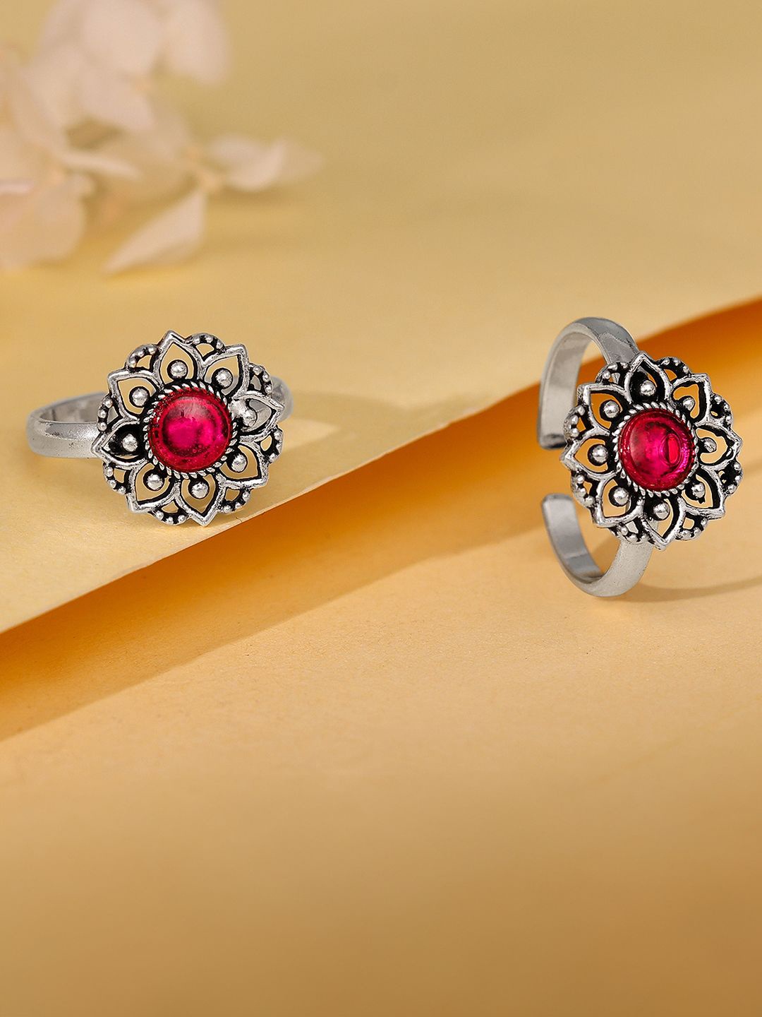 

GIVA 925 Sterling Silver Rhodium-Plated Stone Studded Oxidised Mandala Toe Rings