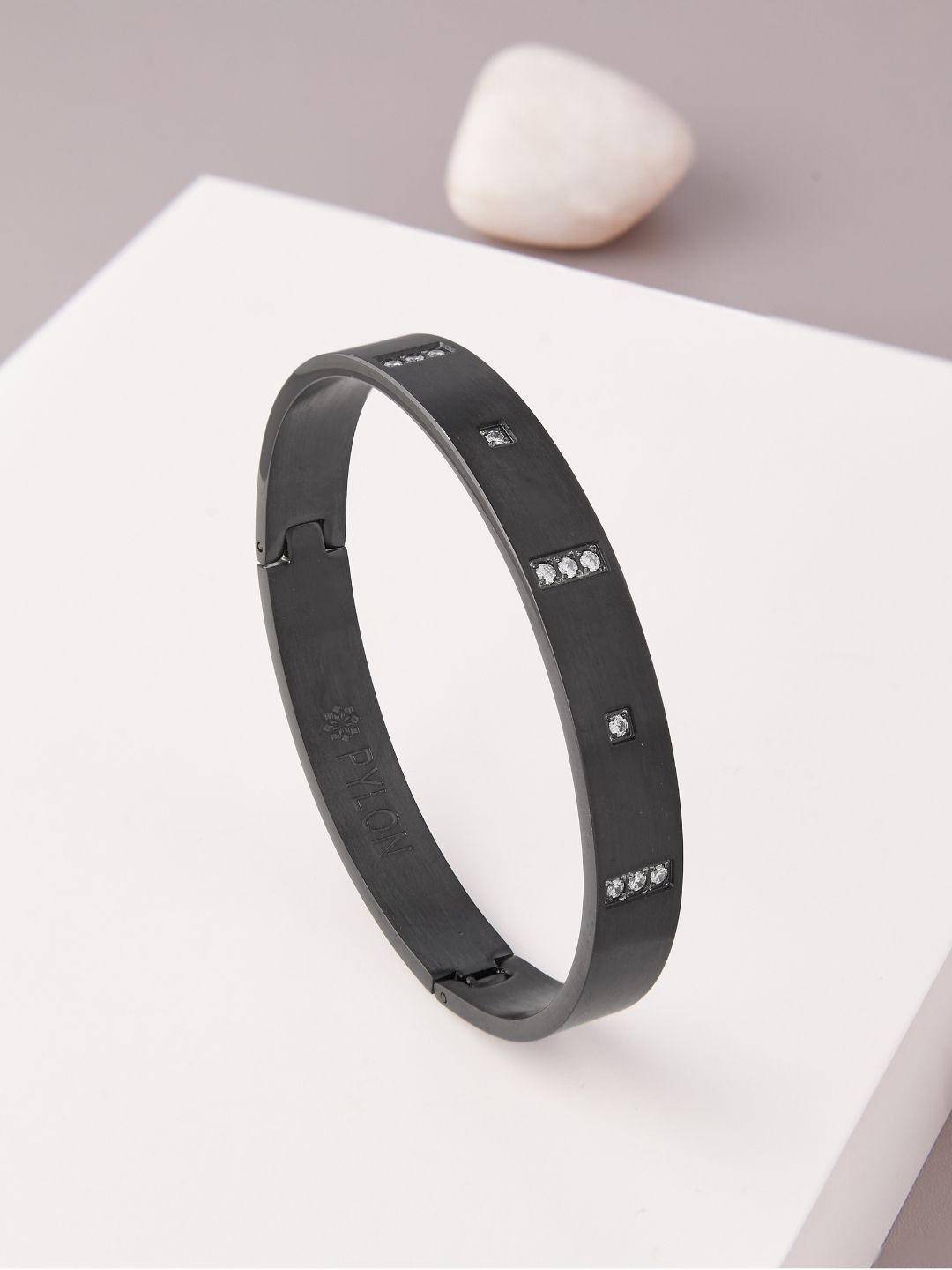 

PYLON Men American Diamond Kada Bracelet, Black